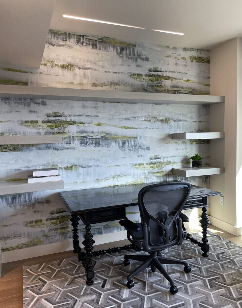 Office Accent Wallpaper Project