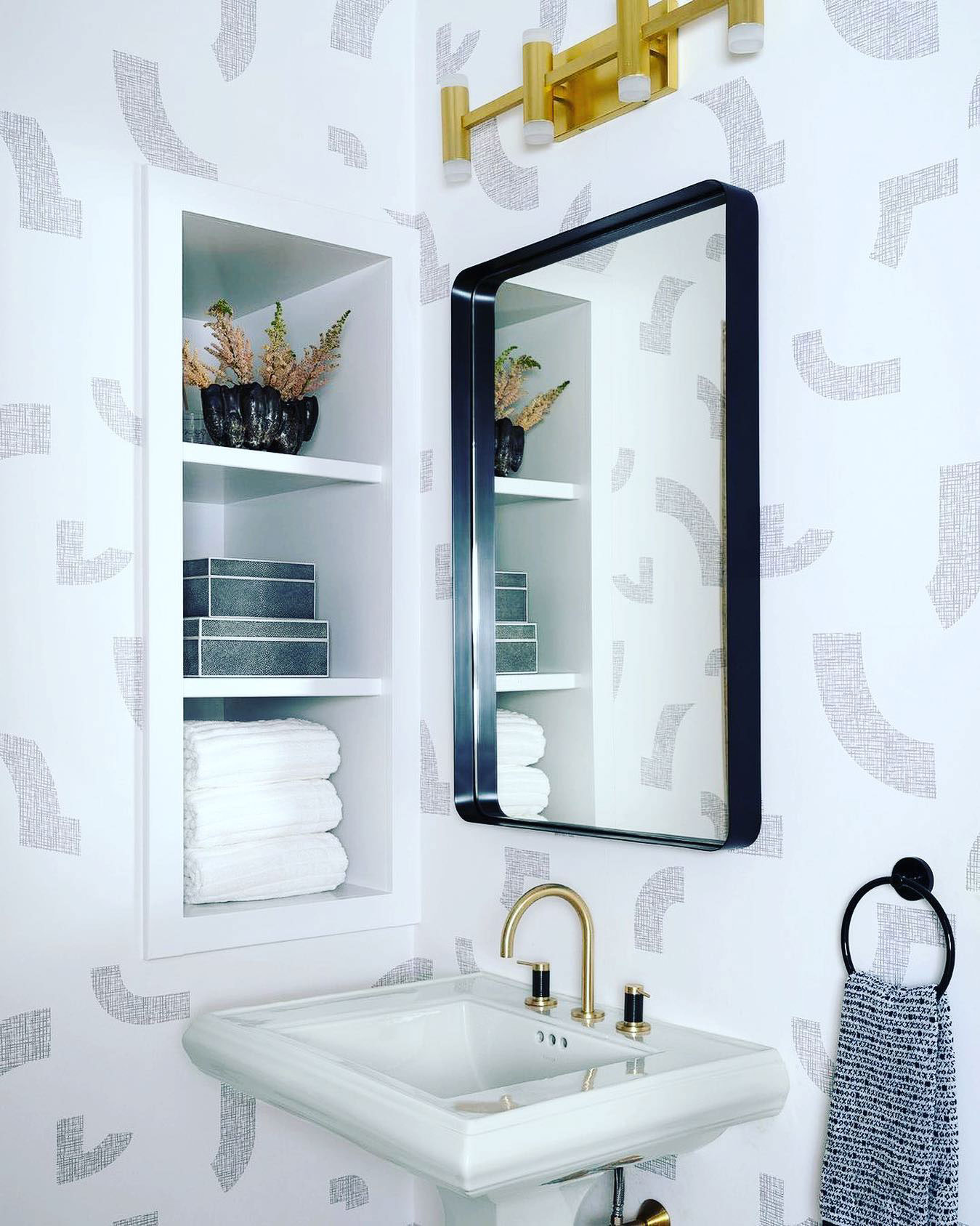 Custom Bathroom Wallpaper